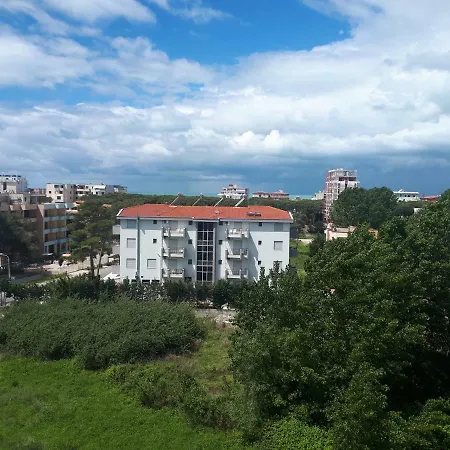 Zoga * Golem (Tirana)