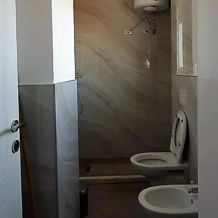 Zoga Apartment *