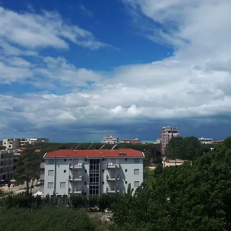 Zoga Golem (Tirana)