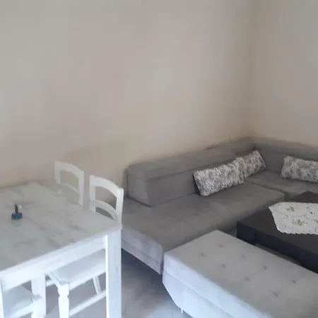 Zoga Apartment